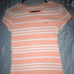Woman’s Tommy Hilfiger shirt